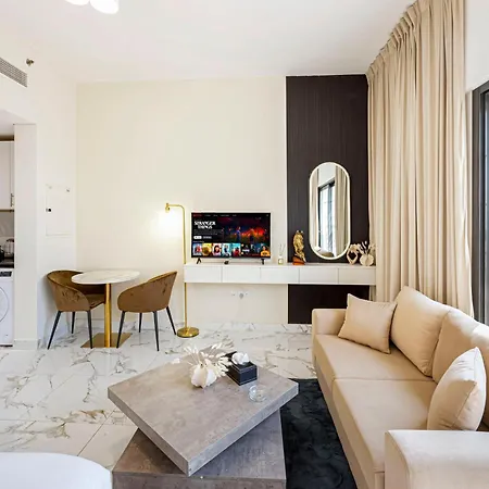 Cozy And Contemporary Studio In Dubailand Exterior photo