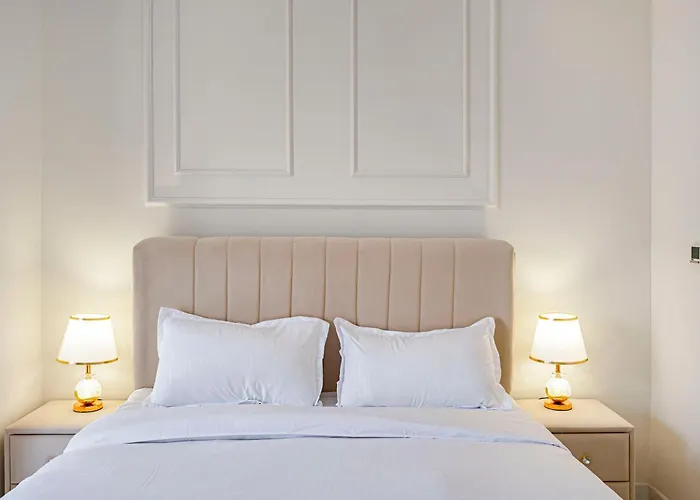 Cozy And Contemporary Studio In Dubailand
