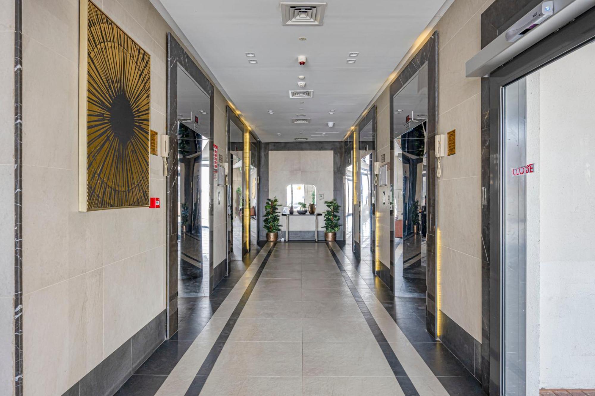 Apartment Cozy And Contemporary In Dubailand